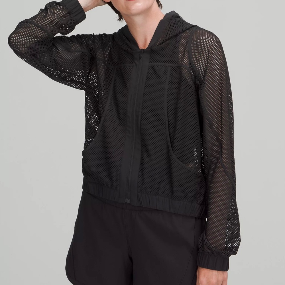 LULULEMON | Relaxed Fit Mesh Jacket 🖤